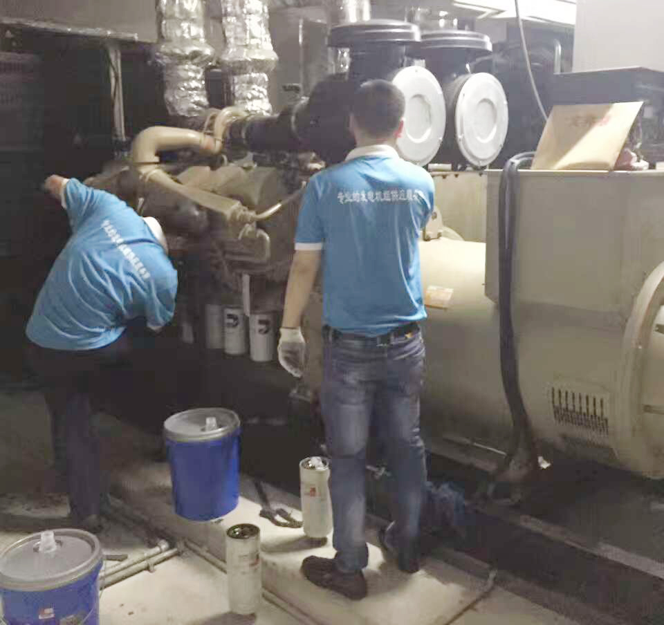 东莞发电机保养服务现场